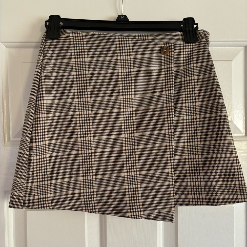 H&M Girls plaid skirt
